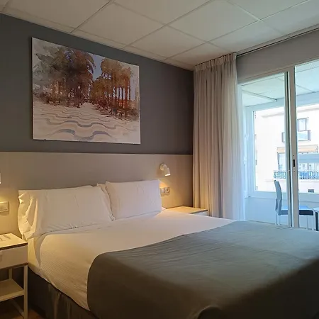 Hotel Mendez Nunez 2*